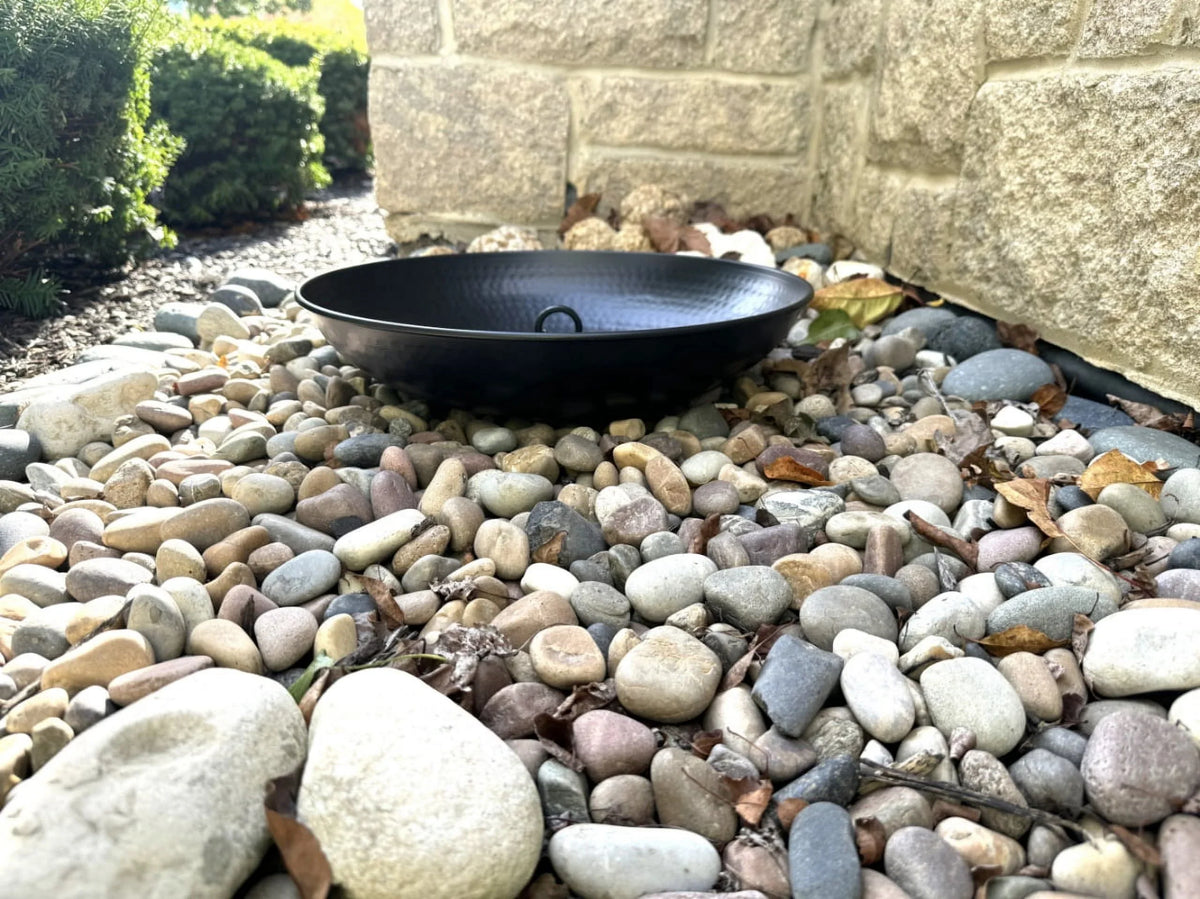 U-nitt Rain Chains 16" Anchoring Catch Basin/Receptacle/Bowl/Dish/Anchor, Black Powder Coated, Hammered, for Roof Gutter Rain Chain InstalLatitudeion, A Decorative Fountain, A Bird Bath/Birdbath, 976BLK