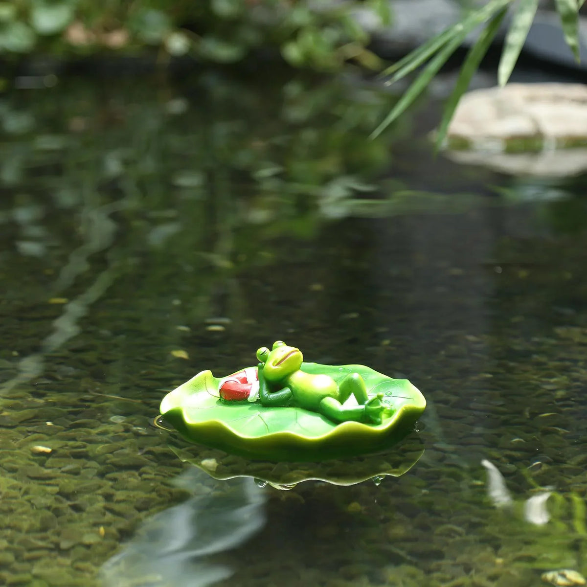 SimuLatitudeion Water Floating Frog Ornament Animals Figurine Garden Statue Crafts Decor DIY Pool Accessories for Tabletop Shelf Office