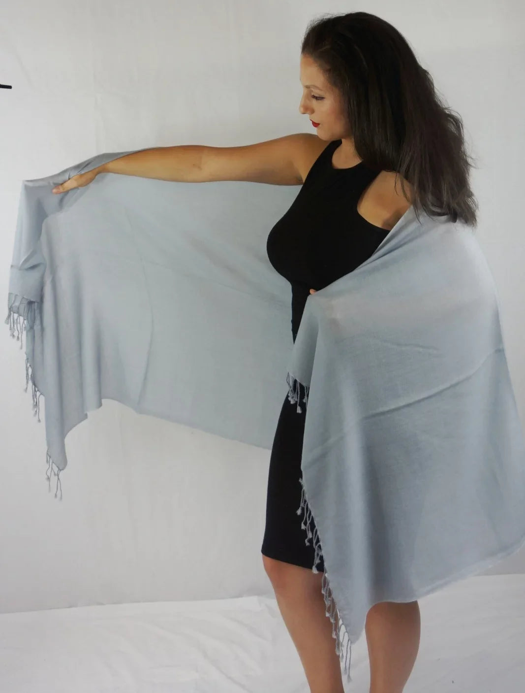 Scarf/Scarves/Shawl/Shawls/Stole/Wrap/Pashmina Scarf/Pashmina Shawl/Cashmere/Cashmere Scarf/Wool/Silk (Silver Grey)