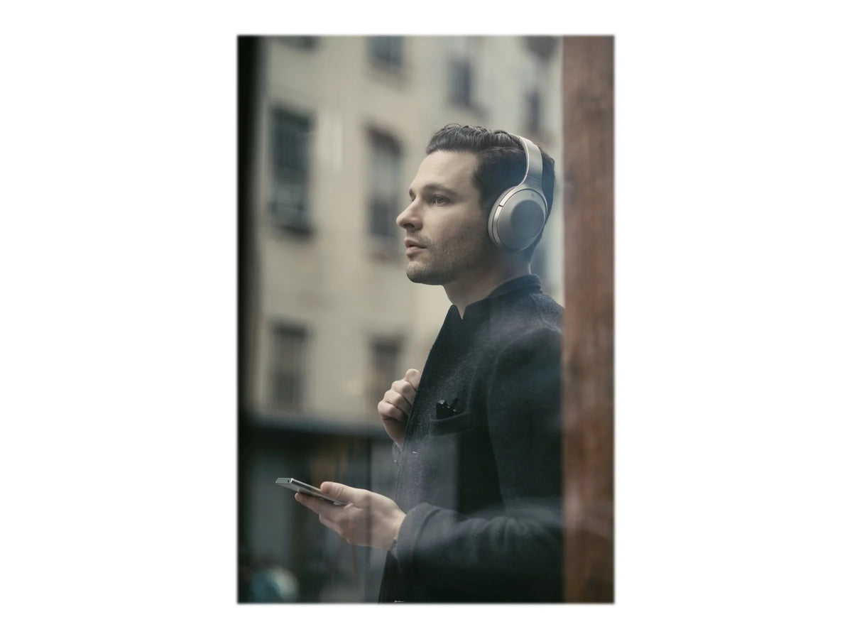 Sony MDR-1000X - Headphones with mic - full size - Bluetooth - wireless - NFC - active noise canceling - beige