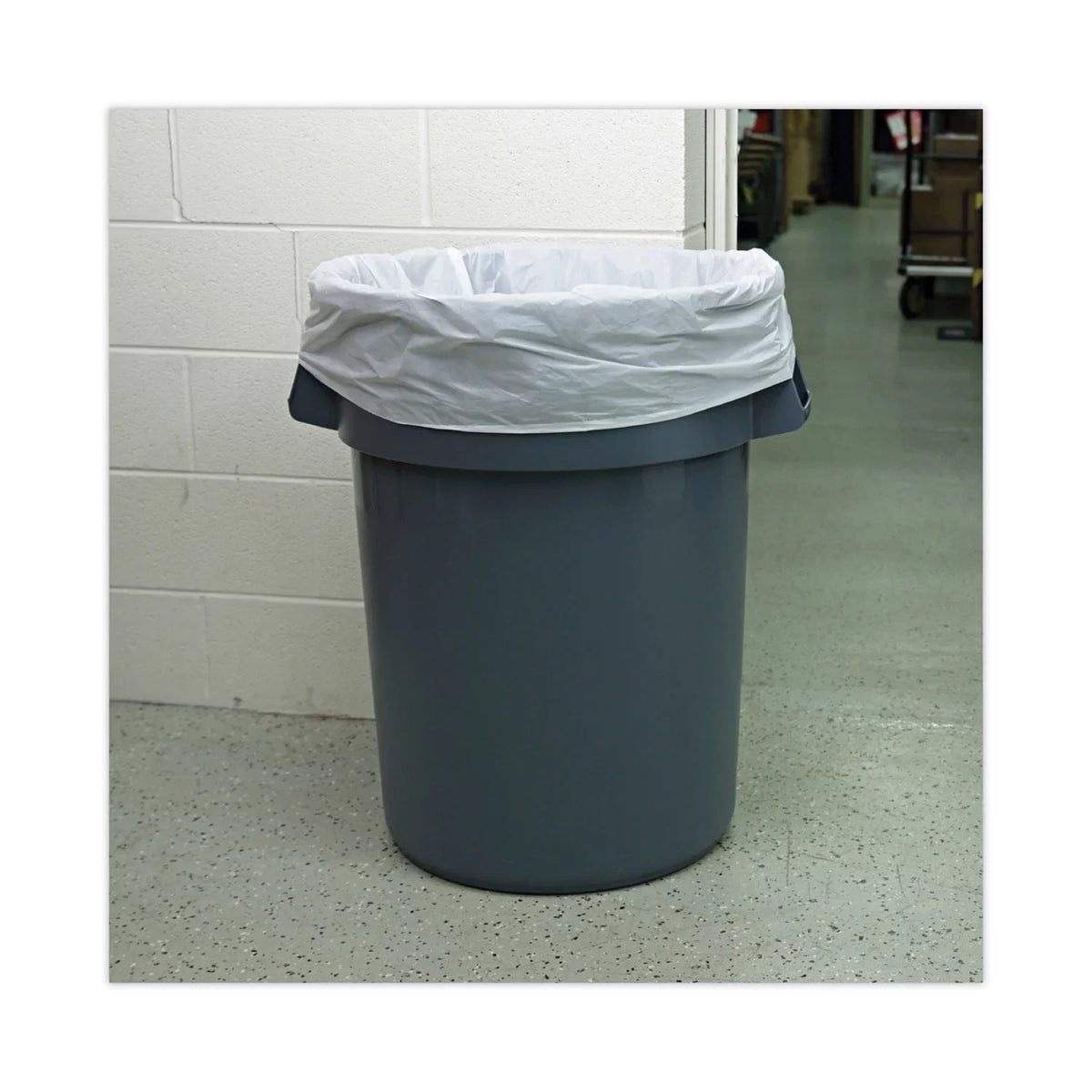 Boardwalk Linear Low Density Industrial Trash Bags, 45 gal, 0.9 mil, 40 x 46, White, 100/Carton